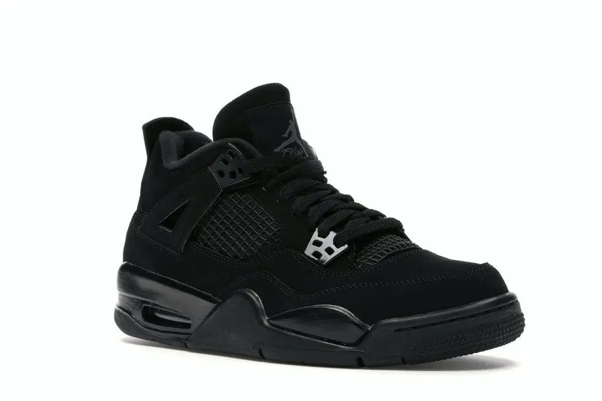 Jordan 4 Retro Black Cat (2020) (GS) in Black Cat (2020) (GS)